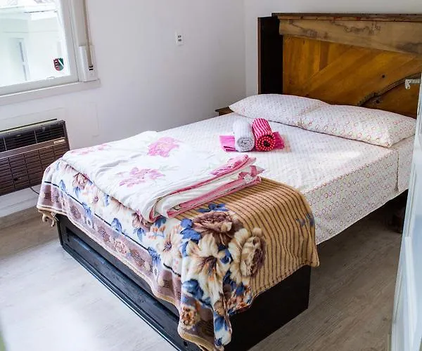 Piano + Coworking Bed and breakfast